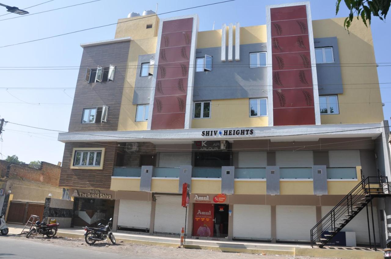 Hotel The Grand Shiva Gondal Extérieur photo